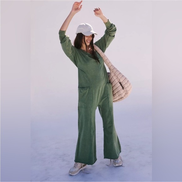 Free People Hot Shot Runner One-Piece - Picture 2 of 12